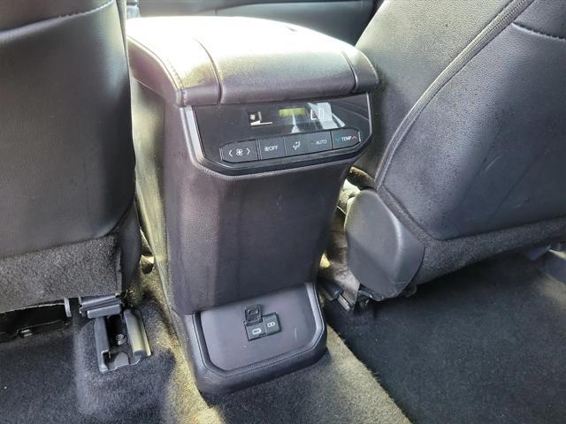 used 2024 Toyota Highlander car, priced at $40,495