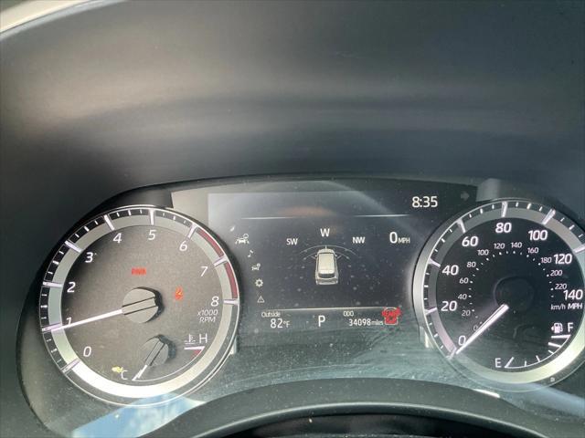 used 2024 Toyota Highlander car, priced at $41,495