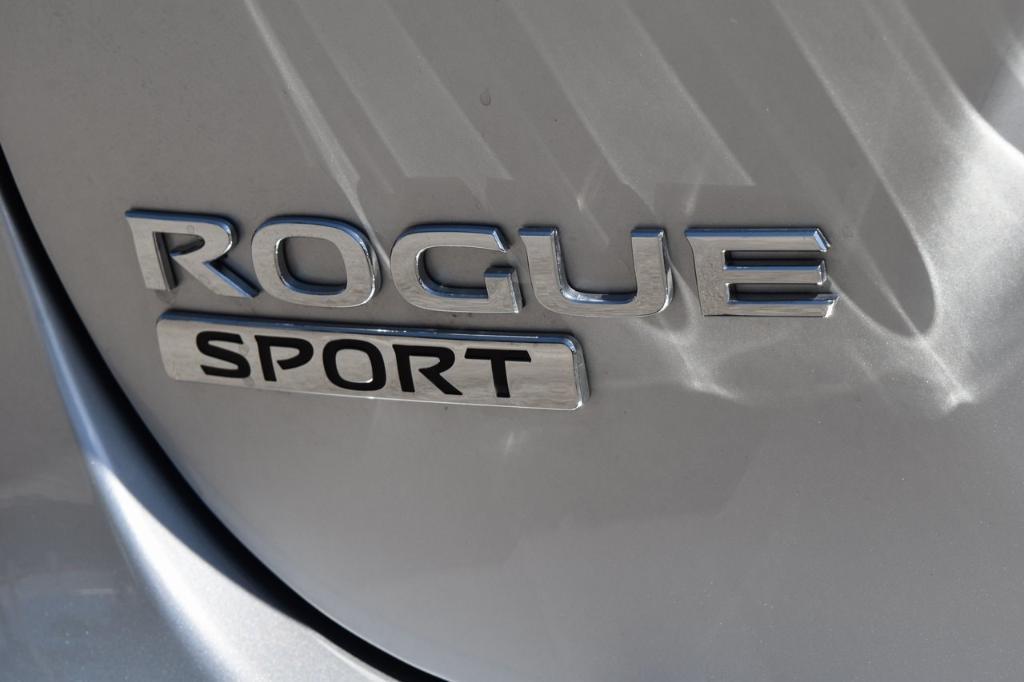 used 2022 Nissan Rogue Sport car, priced at $23,494
