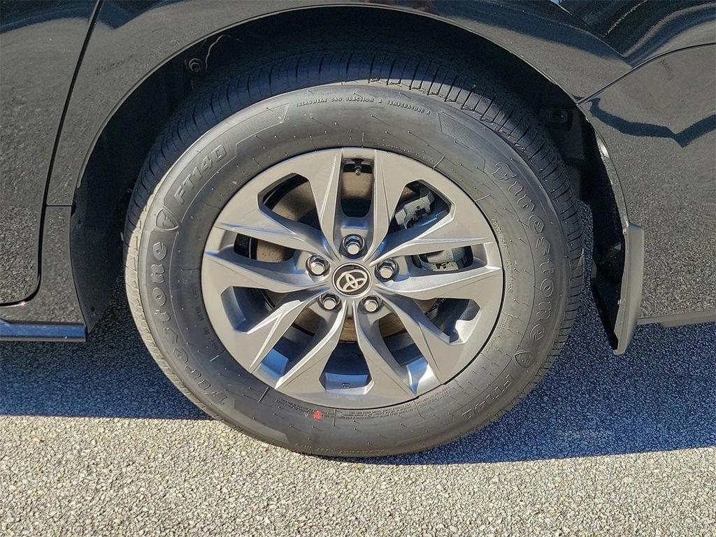 new 2025 Toyota Sienna car, priced at $47,682