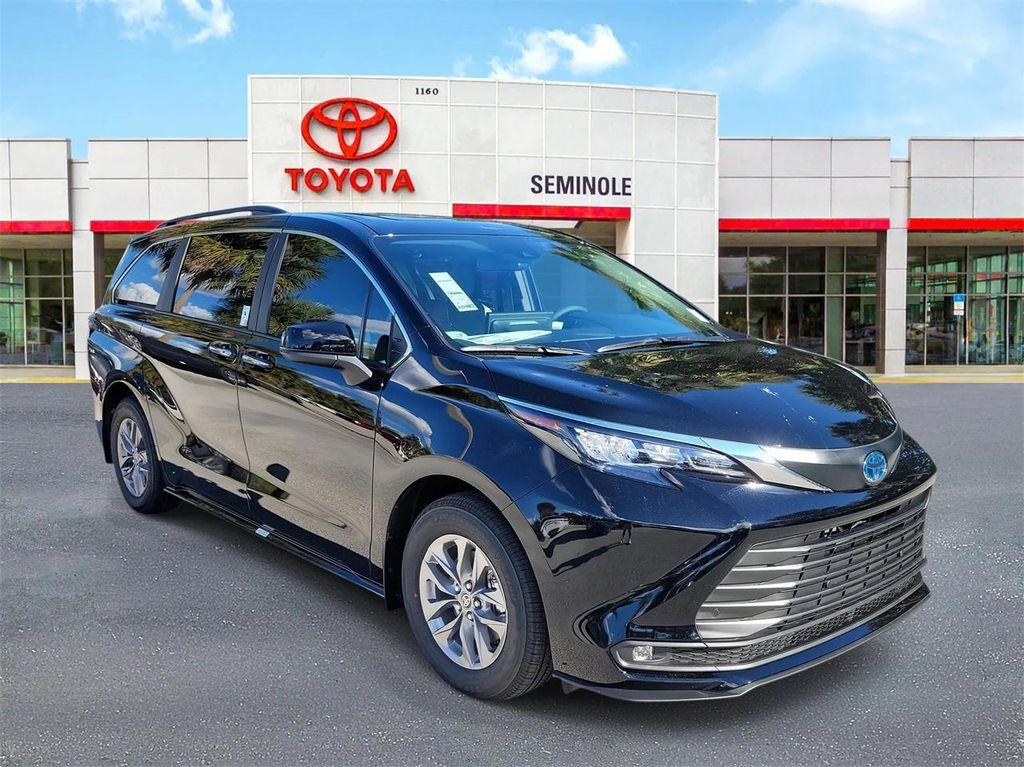 new 2025 Toyota Sienna car, priced at $47,682