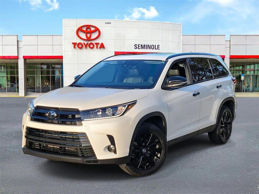 used 2019 Toyota Highlander car, priced at $22,895