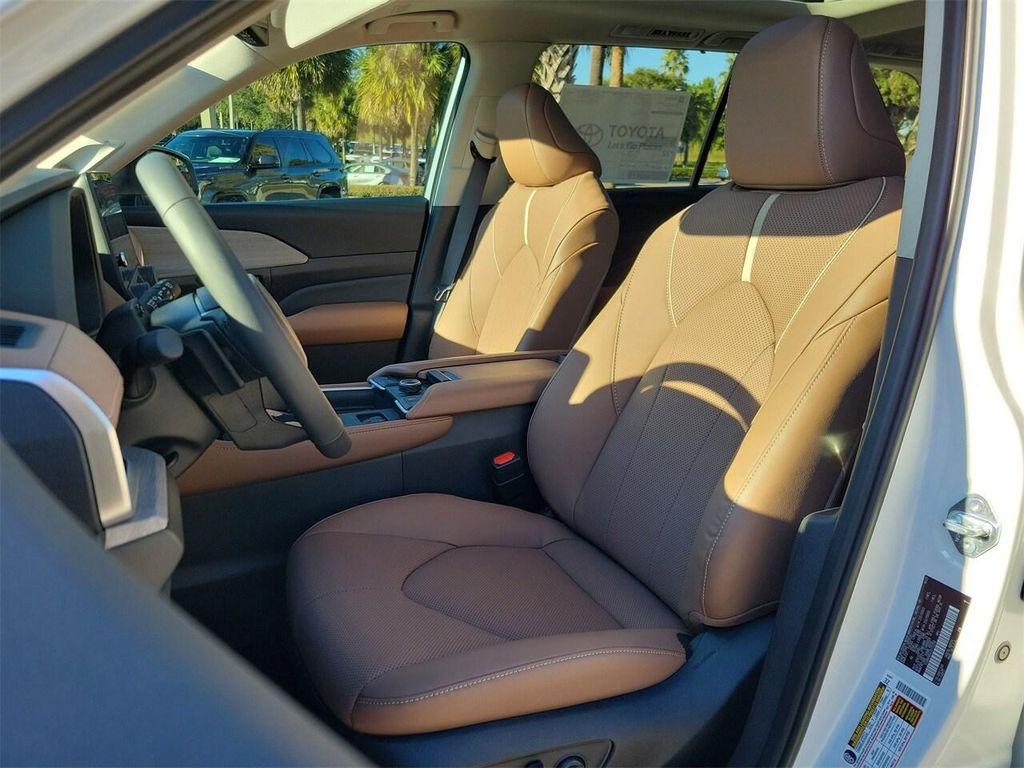 new 2026 Toyota Grand Highlander car, priced at $58,786
