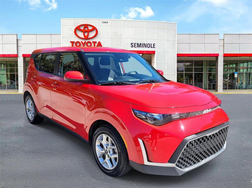 used 2024 Kia Soul car, priced at $15,395