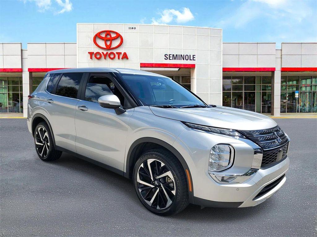 used 2024 Mitsubishi Outlander car, priced at $22,195