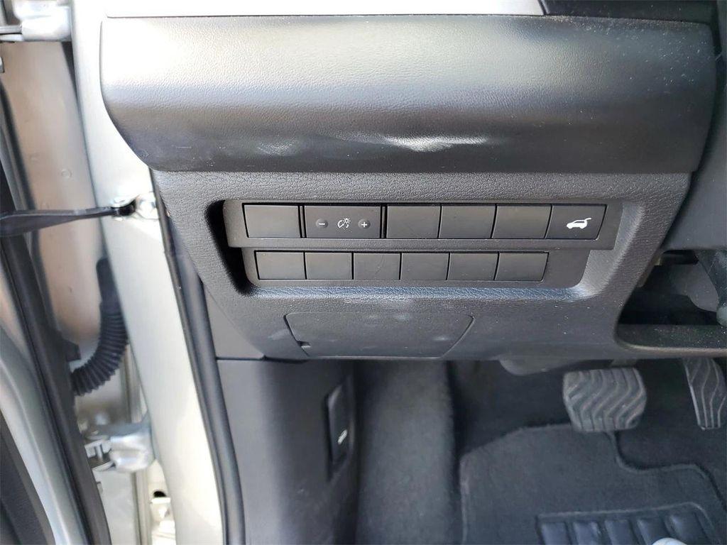 used 2024 Mitsubishi Outlander car, priced at $22,195