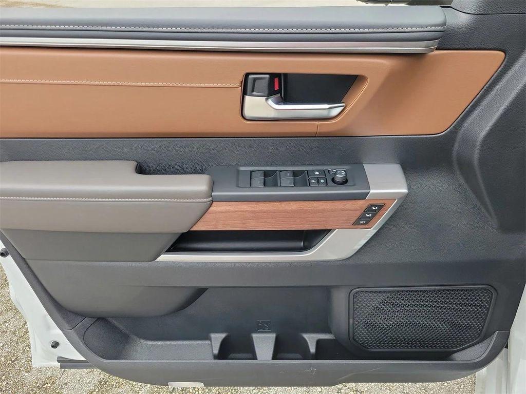 new 2025 Toyota Tundra Hybrid car, priced at $76,504