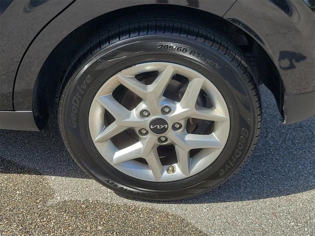 used 2024 Kia Soul car, priced at $15,095