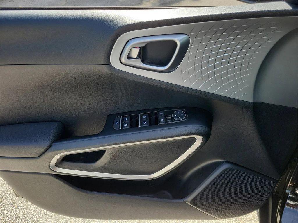 used 2024 Kia Soul car, priced at $15,095