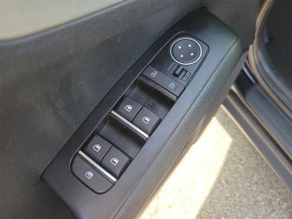 used 2024 Kia Soul car, priced at $15,095