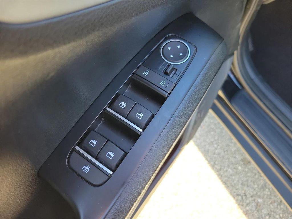 used 2024 Kia Soul car, priced at $15,295