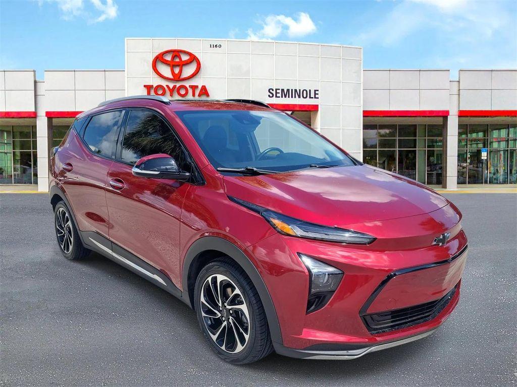 used 2022 Chevrolet Bolt EUV car, priced at $17,895