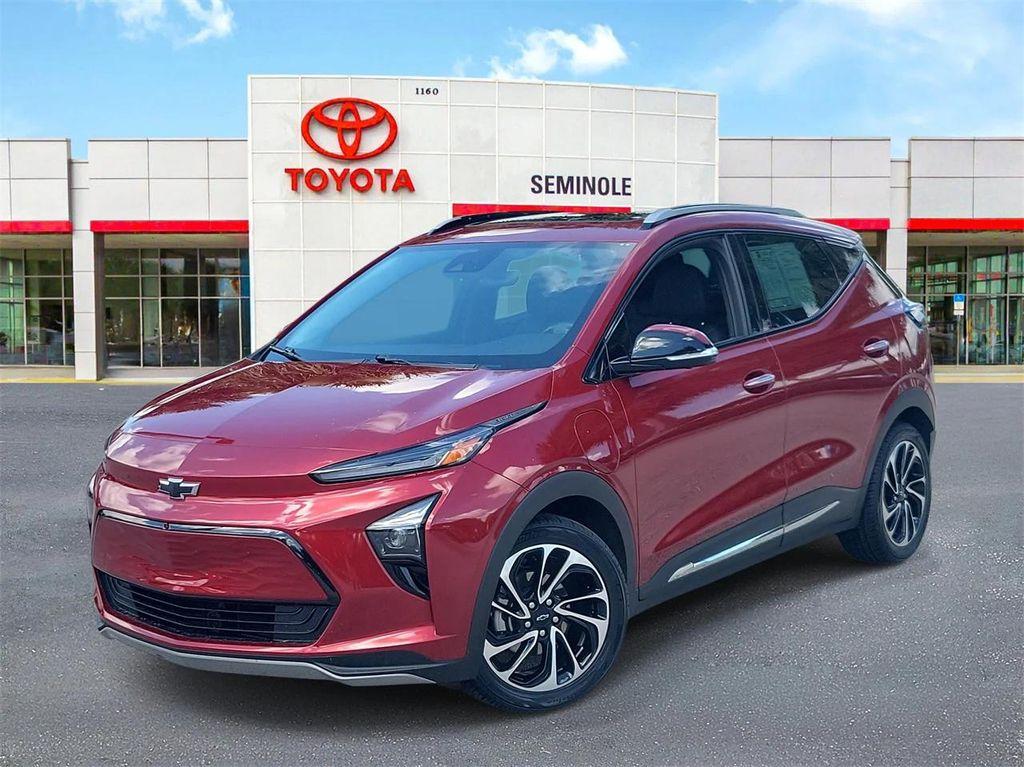 used 2022 Chevrolet Bolt EUV car, priced at $17,895