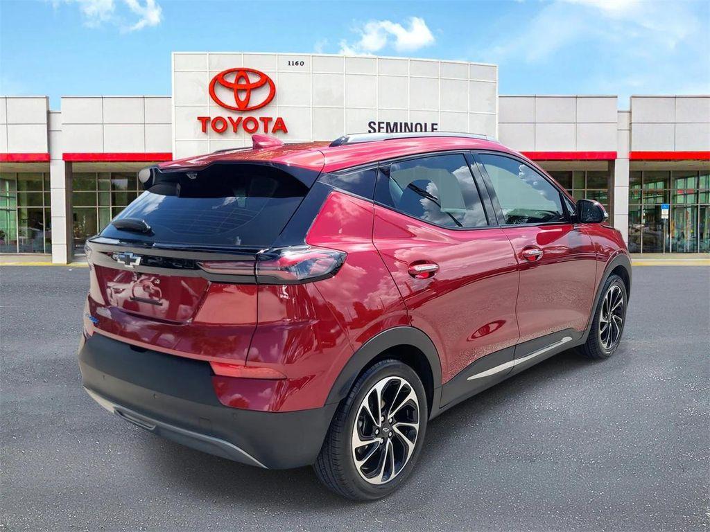 used 2022 Chevrolet Bolt EUV car, priced at $17,895