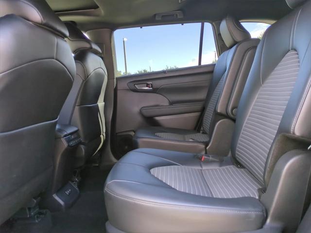 used 2024 Toyota Highlander car, priced at $41,195