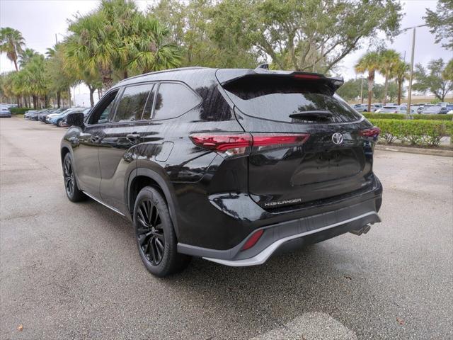 used 2024 Toyota Highlander car, priced at $42,895