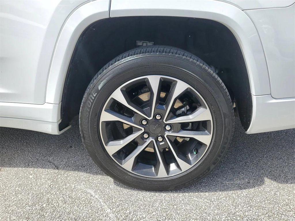 used 2024 Jeep Grand Cherokee L car, priced at $41,795