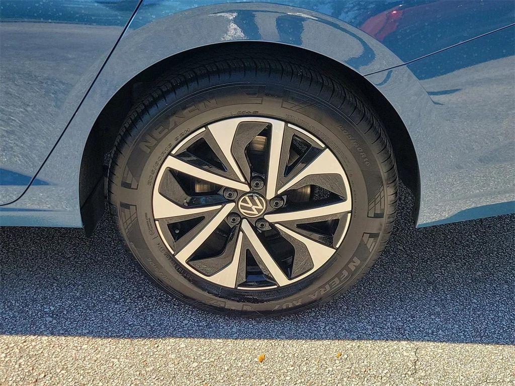 used 2025 Volkswagen Jetta car, priced at $18,895