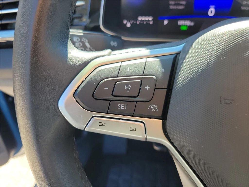 used 2025 Volkswagen Jetta car, priced at $18,895