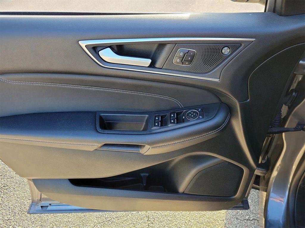 used 2022 Ford Edge car, priced at $19,295