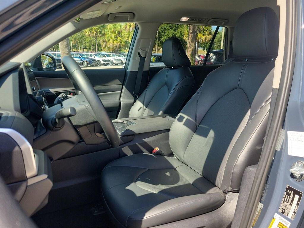 used 2025 Toyota Grand Highlander car, priced at $43,695