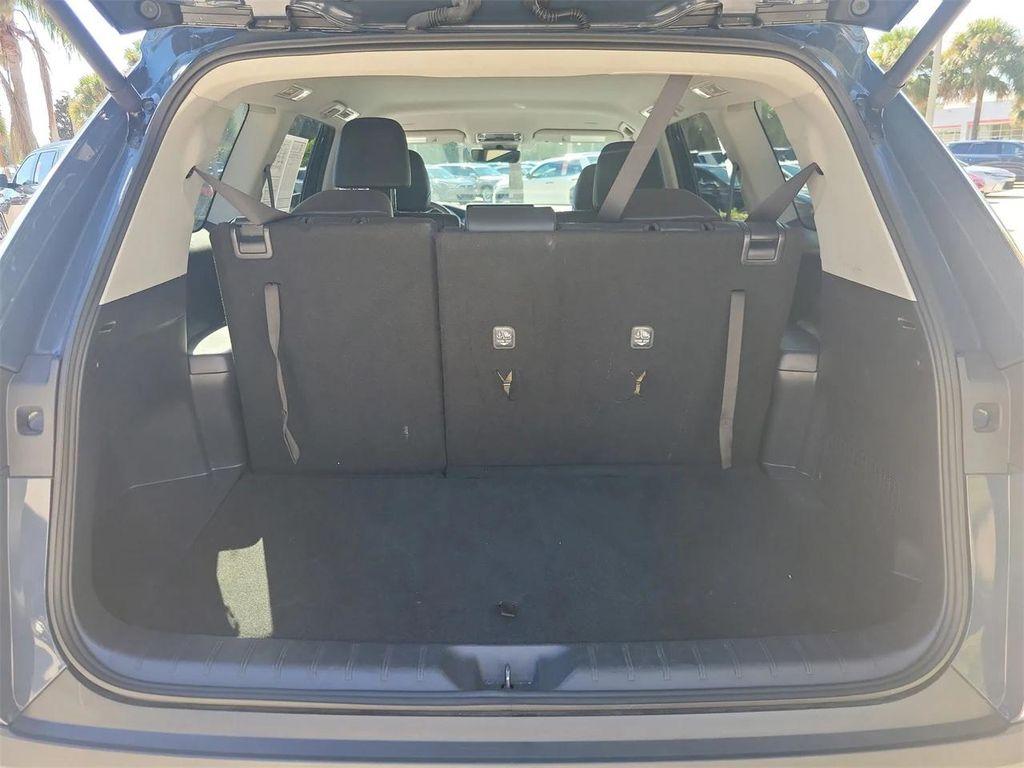 used 2025 Toyota Grand Highlander car, priced at $43,695