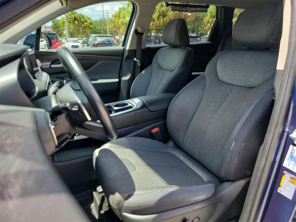 used 2023 Hyundai Santa Fe car, priced at $19,595