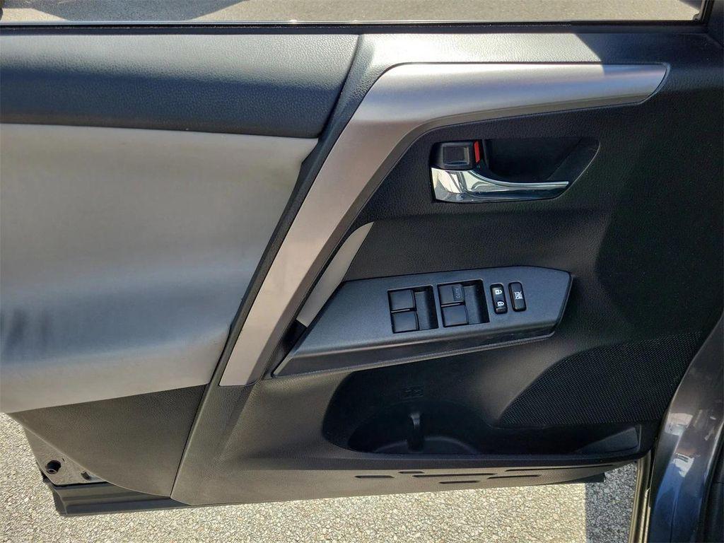 used 2016 Toyota RAV4 Hybrid car, priced at $15,995