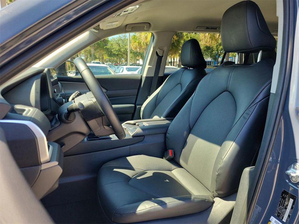 used 2025 Toyota Grand Highlander car, priced at $43,195