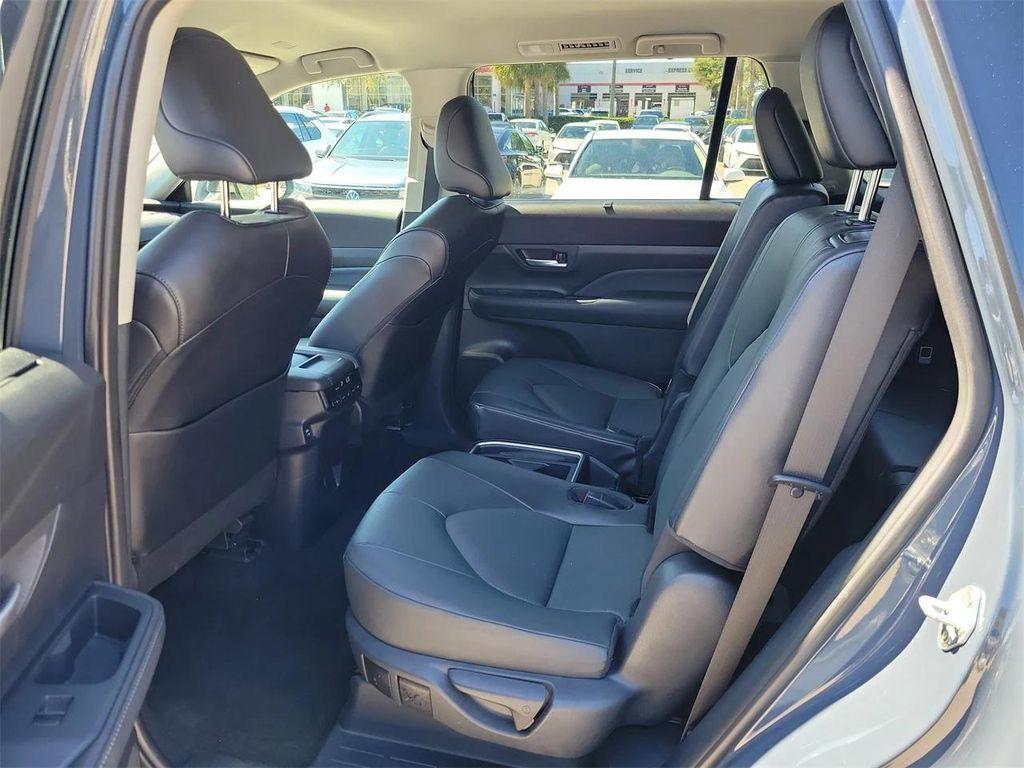 used 2025 Toyota Grand Highlander car, priced at $43,195