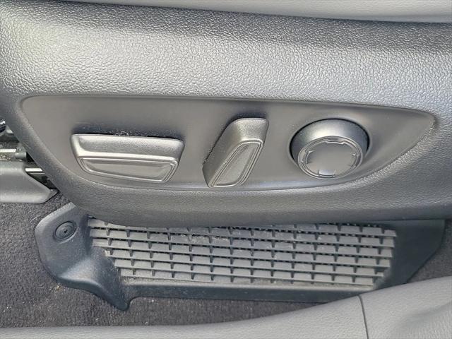 used 2023 Toyota Sienna car, priced at $38,995