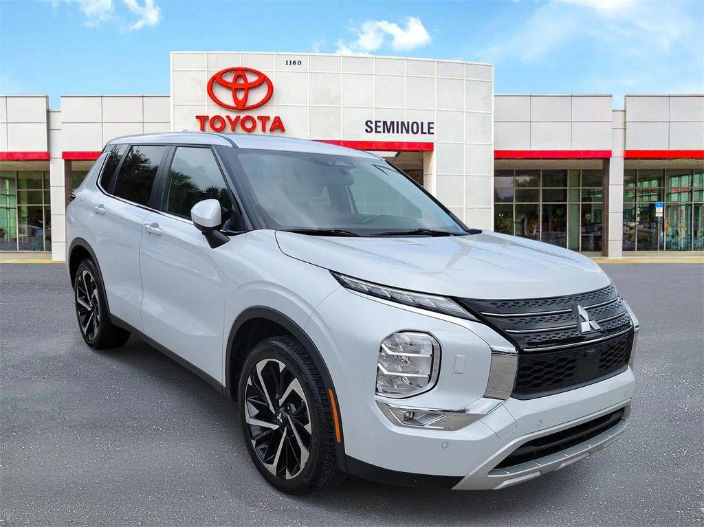 used 2024 Mitsubishi Outlander car, priced at $22,995