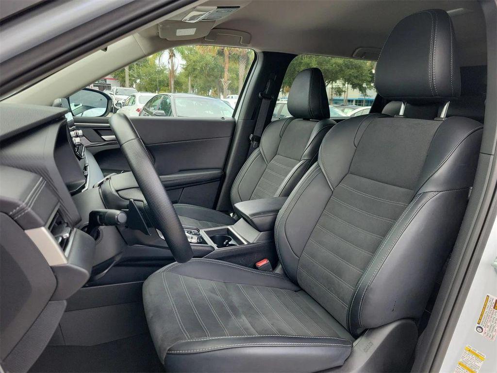 used 2024 Mitsubishi Outlander car, priced at $22,995