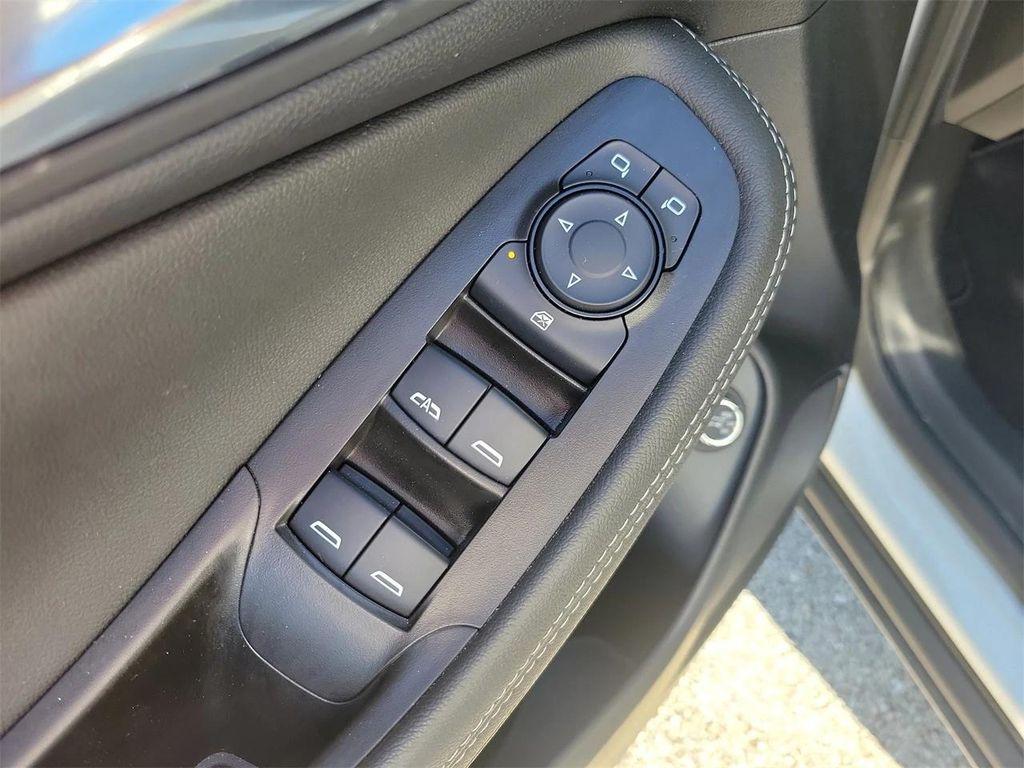 used 2024 Buick Encore GX car, priced at $19,995