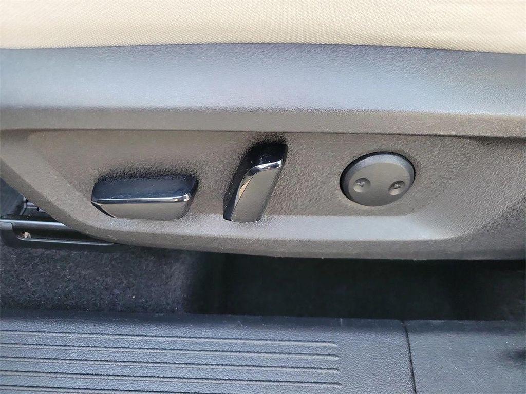 used 2021 Nissan Rogue car, priced at $17,295