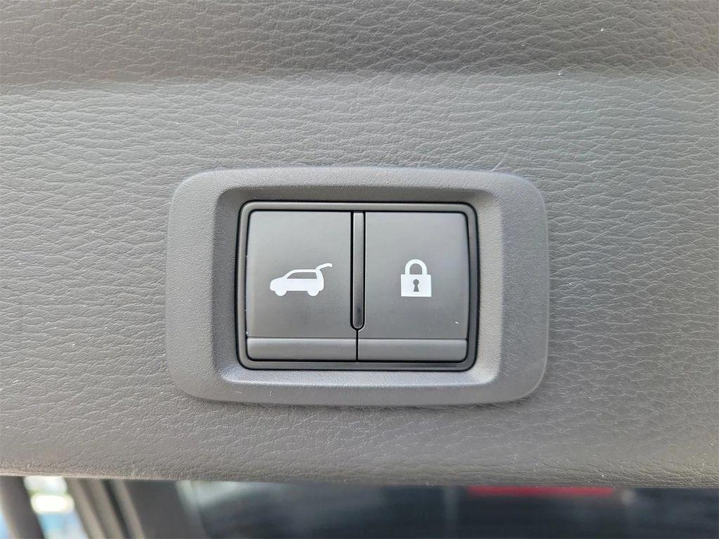 used 2024 Mitsubishi Outlander car, priced at $24,195