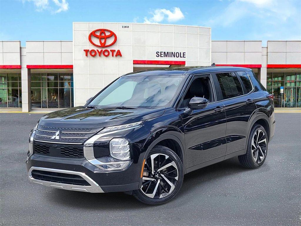used 2024 Mitsubishi Outlander car, priced at $23,395