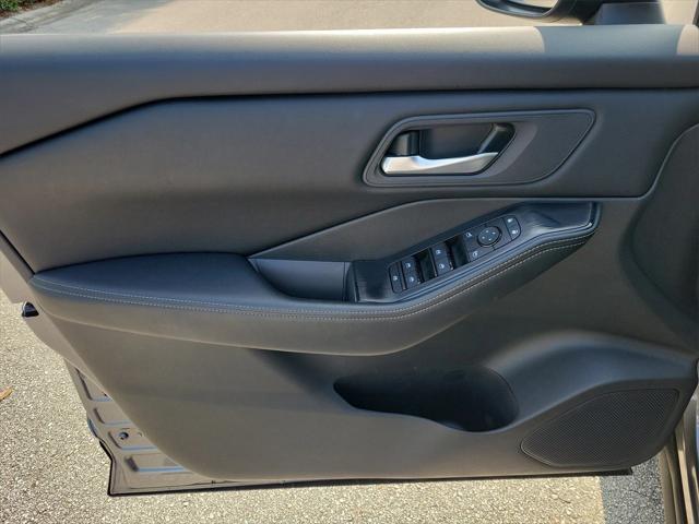 used 2024 Nissan Rogue car, priced at $22,195