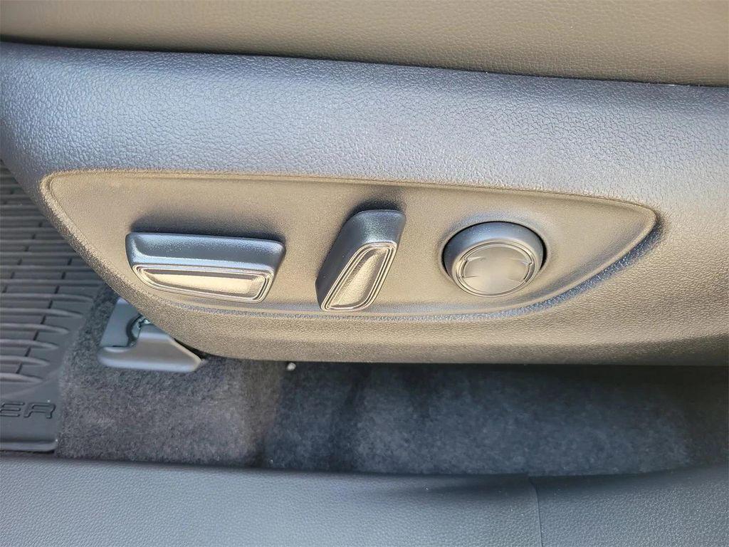 new 2026 Toyota Highlander car, priced at $49,048