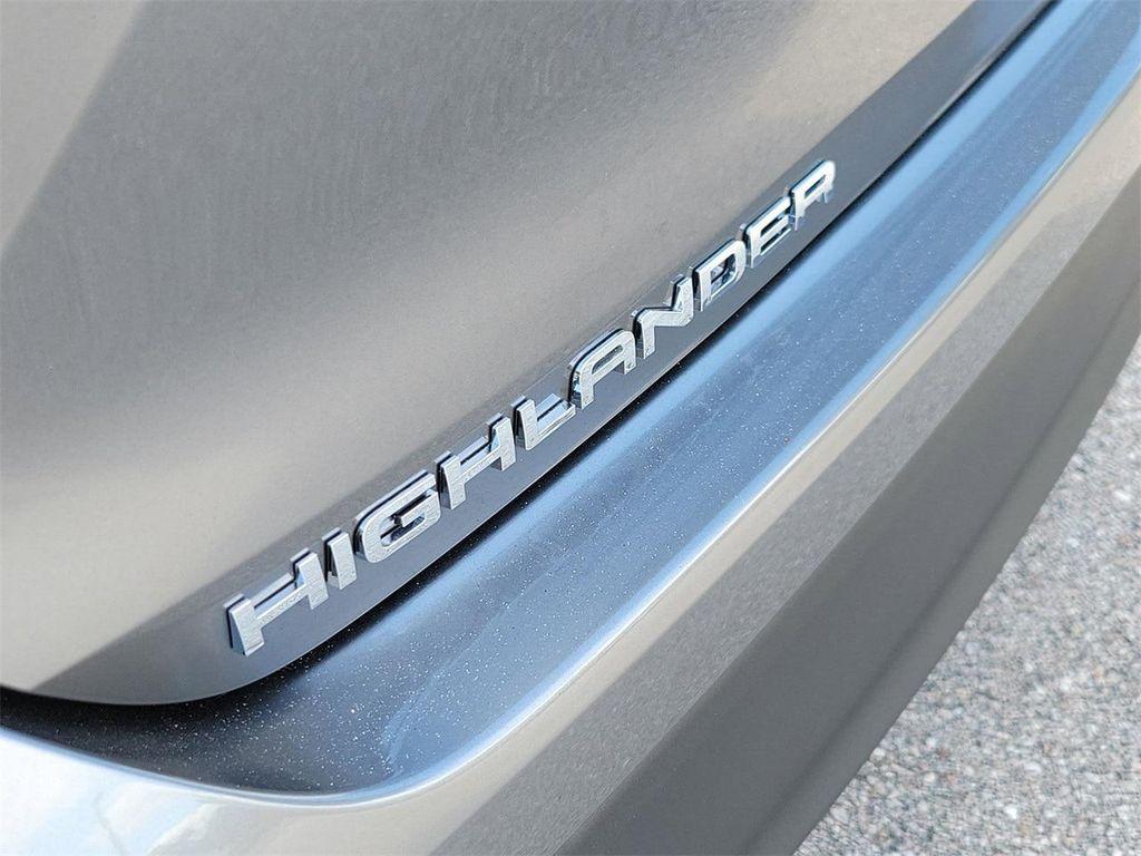 new 2026 Toyota Highlander car, priced at $49,048