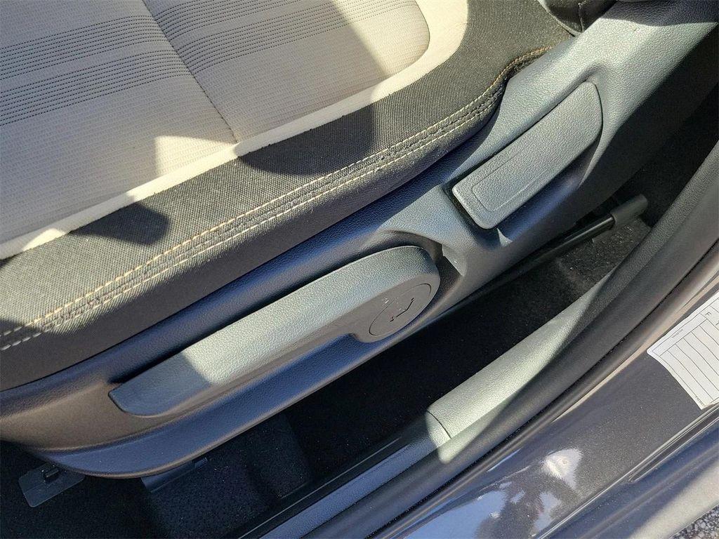 used 2024 Hyundai Venue car, priced at $16,395