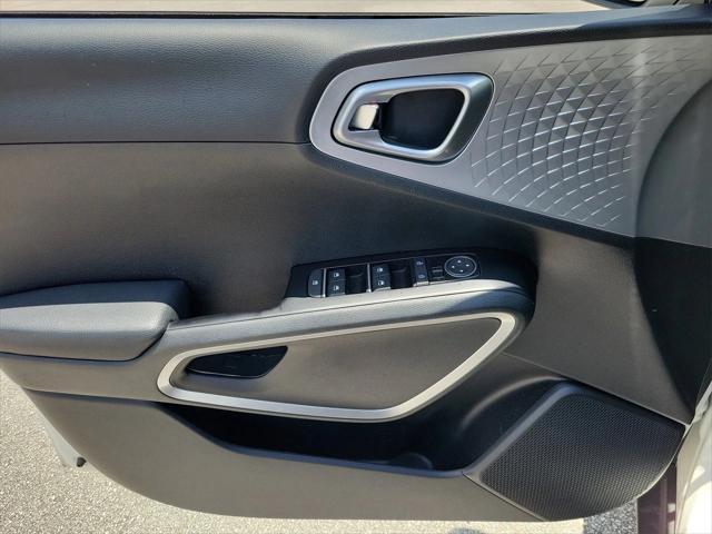 used 2024 Kia Soul car, priced at $16,895