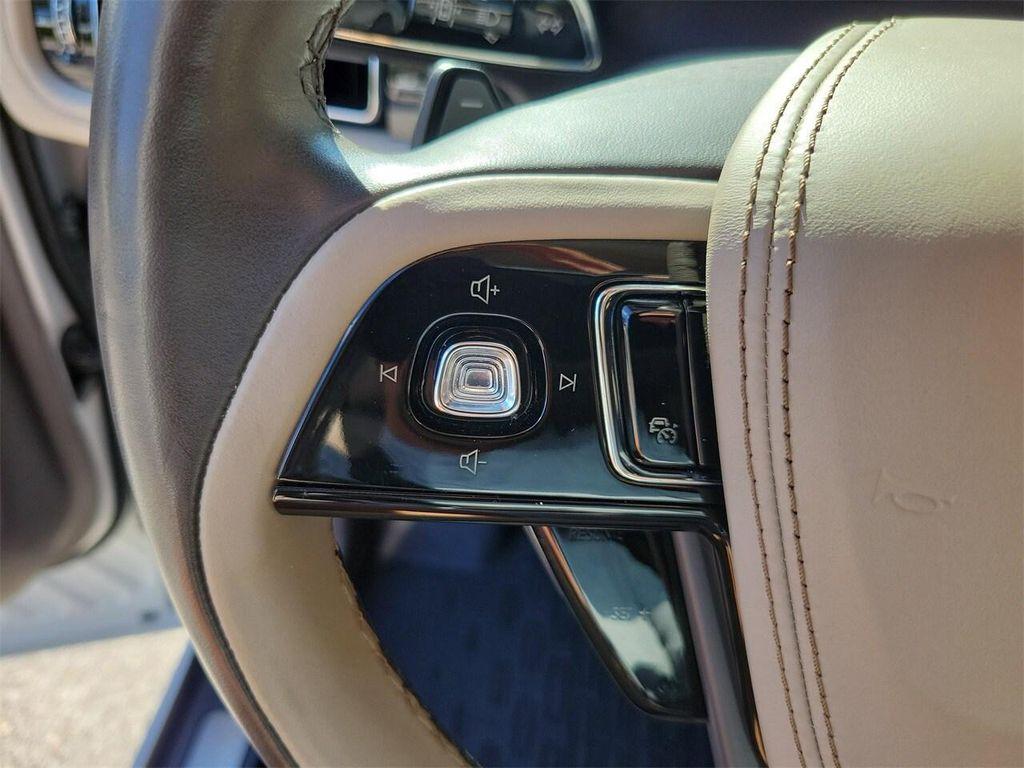 used 2022 Lincoln Aviator car, priced at $41,395