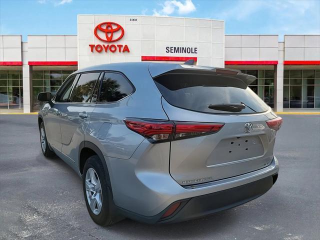 used 2022 Toyota Highlander car, priced at $27,295