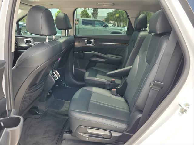 used 2021 Kia Sorento car, priced at $25,495