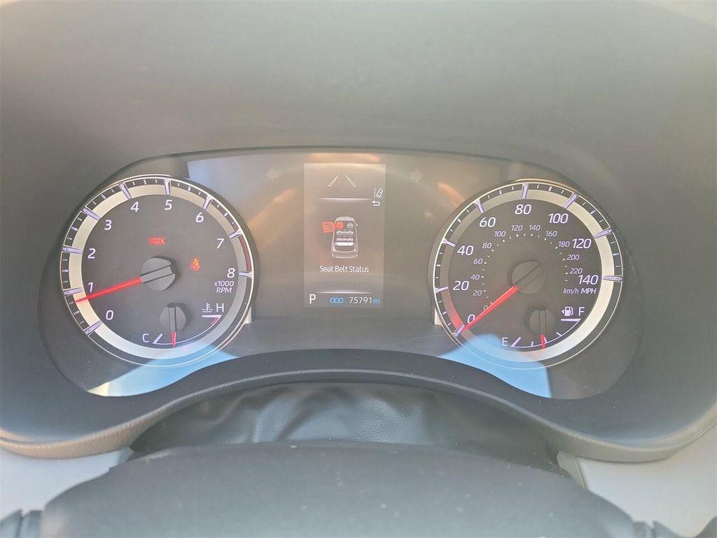 used 2021 Toyota Highlander car, priced at $22,595