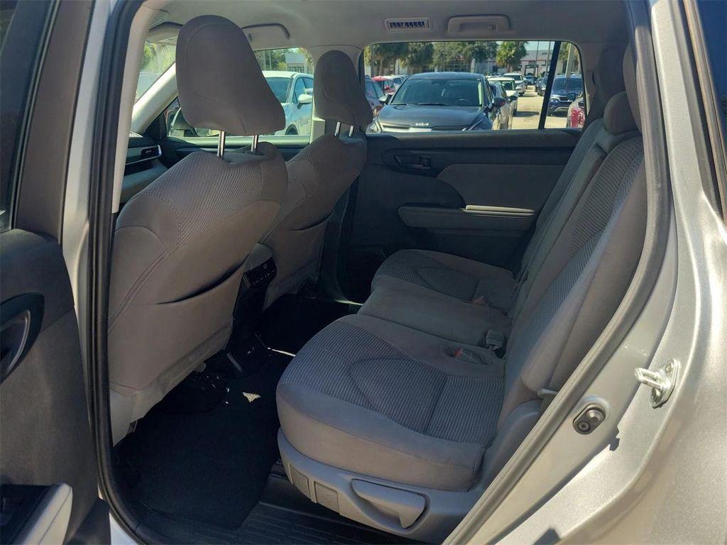used 2021 Toyota Highlander car, priced at $22,595