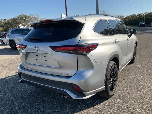 used 2024 Toyota Highlander car, priced at $43,895