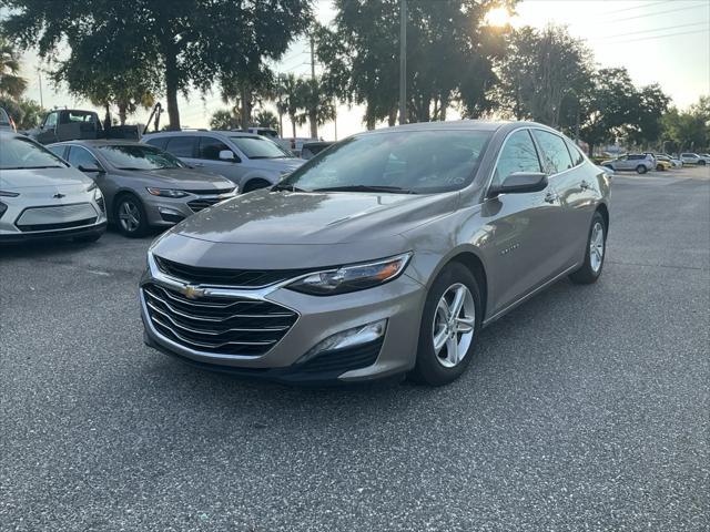 used 2023 Chevrolet Malibu car, priced at $15,195