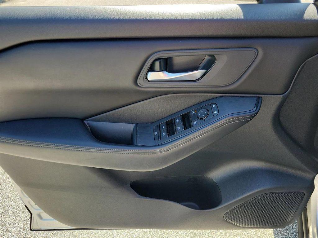 used 2024 Nissan Rogue car, priced at $21,995